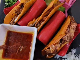 La Chilanga Taco House