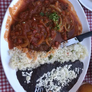 Bistec Encebollado