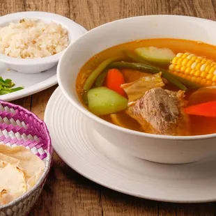 Caldo de pollo..