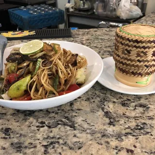 Som Tum Pu Pla-Ra