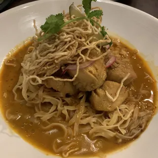 Signature Khao Soi Chicken