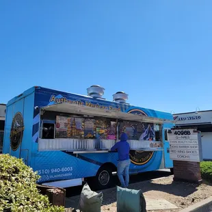 a blue food truck