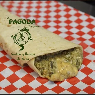 Burrito Rajas con Queso