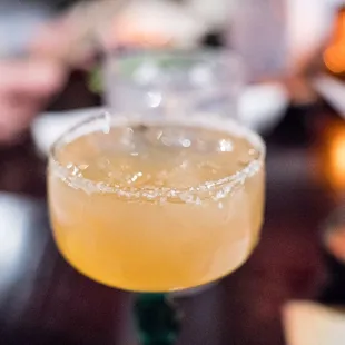 a margarita in a glass