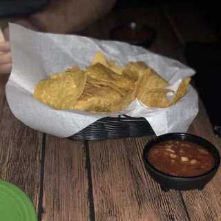 Chips & Salsa