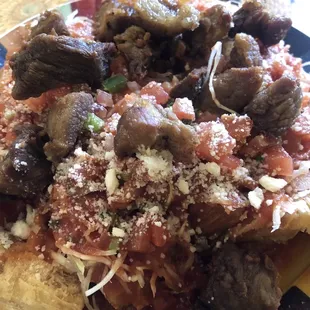 Yuca Frita con Chicharrones