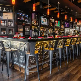 a view of the bar at la palapa