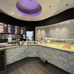 sushi and sashimi, interior