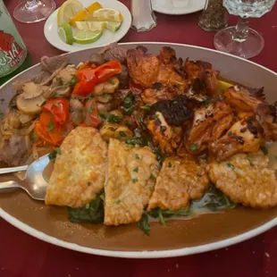 Shadow Family Plate for 2