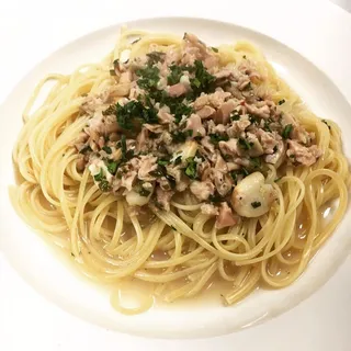 White Clam Sauce Pasta