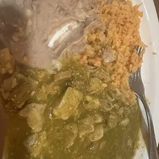 Ordered the Chile Verde , the meat you see is what was given only took one bite of each item on the plate and lost my appetite!!