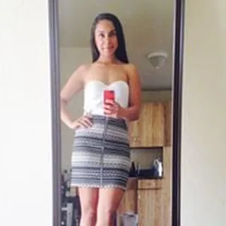 Chrystinne G.