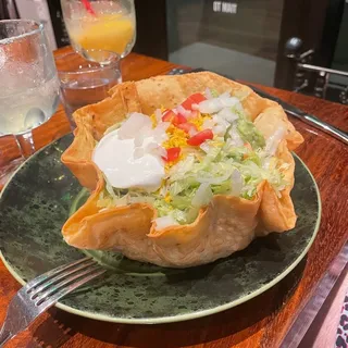 Deluxe Taco Salad