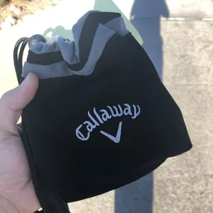 Six balls included with every round