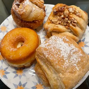 dough desserts, donuts, food