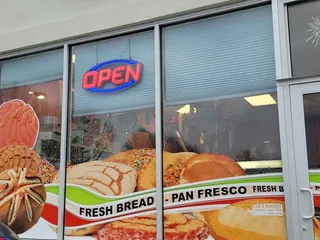 Estrella's Bakery