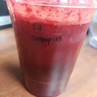 VAMPIRO %100 juice drink