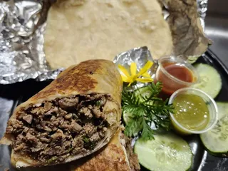 Taco's Momma Tona