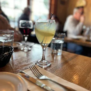 Lemoncello Spritz was great!