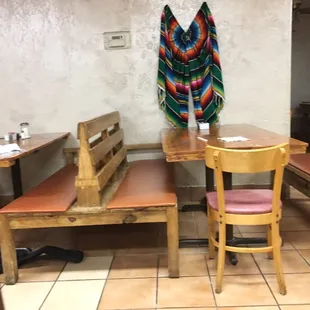 sushi and sashimi, interior