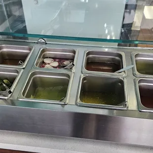 Clean salsa bar