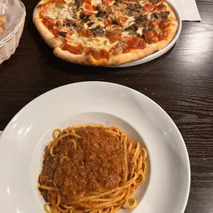 Bolognese and the deluxe pizza!