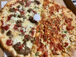 Leslie’s Pizzeria