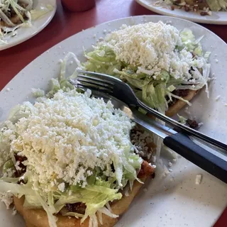 2 Pieces Sopes