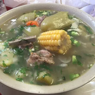 Caldo de Res