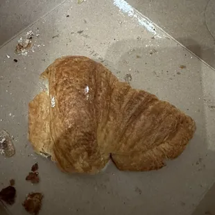 Plain croissant