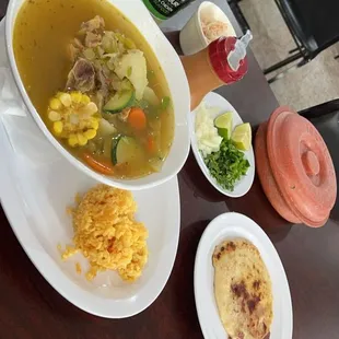 Sopa de pollo.