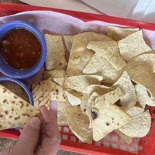 Chios , beans, salsa