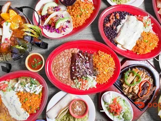 Los Gallitos Fresh Mexican Grill