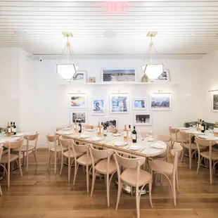 La Pecora Bianca Midtown Italian Restaurant - open Lunch, Weekend Brunch, Dinner with Fresh Pasta, Pizza. Great for Groups &amp; Private Events