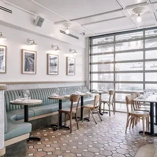 La Pecora Bianca SoHo Italian Restaurant. Lunch, Brunch, Dinner, Private Events, Group Dining, Outside Dining, Pasta, Wine, Vegetarian