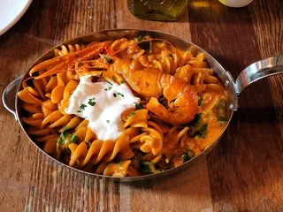 Piccola Cucina Estiatorio