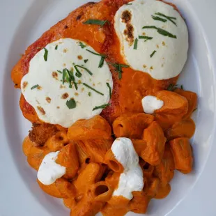 La Pecora Bianca Italian Restaurant Upper West Side, UWS, Serving Lunch, Brunch, Dinner, Private Events, Homemade Pasta and Pizza, Cocktails