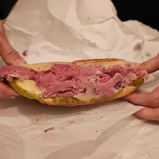 Zack&apos;s Reuben