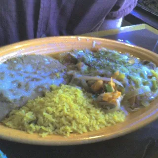 Carne Asada con Chilaquiles