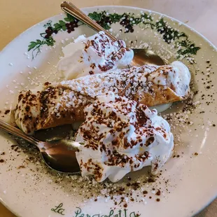 Cannoli