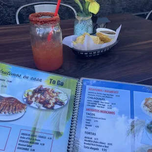 Michelada on a lovely Sunday evenings at la Perla del Pacifico