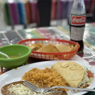 a plate of mexican food