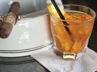 Le Cigar Emporium