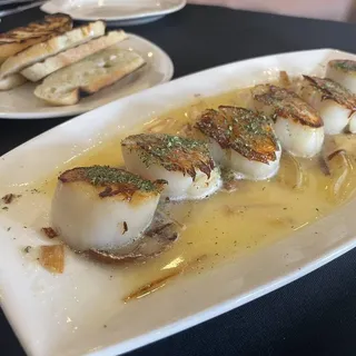 Lemon Garlic Scallops