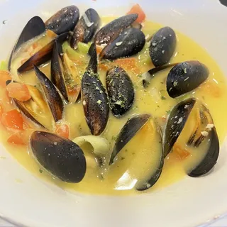 Steamed Mussels