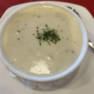 New England Clam Chowder (CUP)