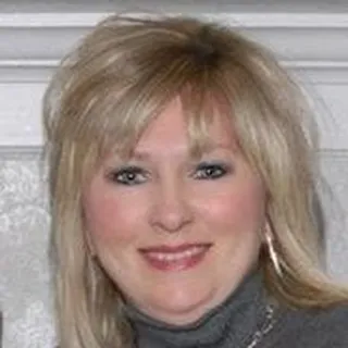 Shelly W.