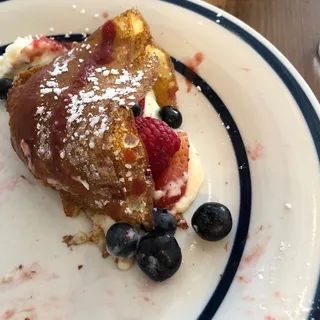 Mixed Berry and Pastry Cream Crepe