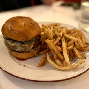LPG cheeseburger (house pickles, onion marmalade, arugula, whole grain mustard, aioli, Gruyère, and hand cut fries).