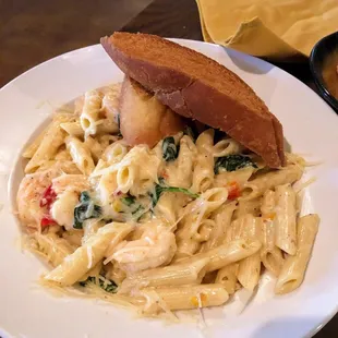 a plate of pasta